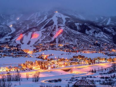 Steamboat Springs 4 Bedroom Ski Condo Sleeps 14 Walk to Lift